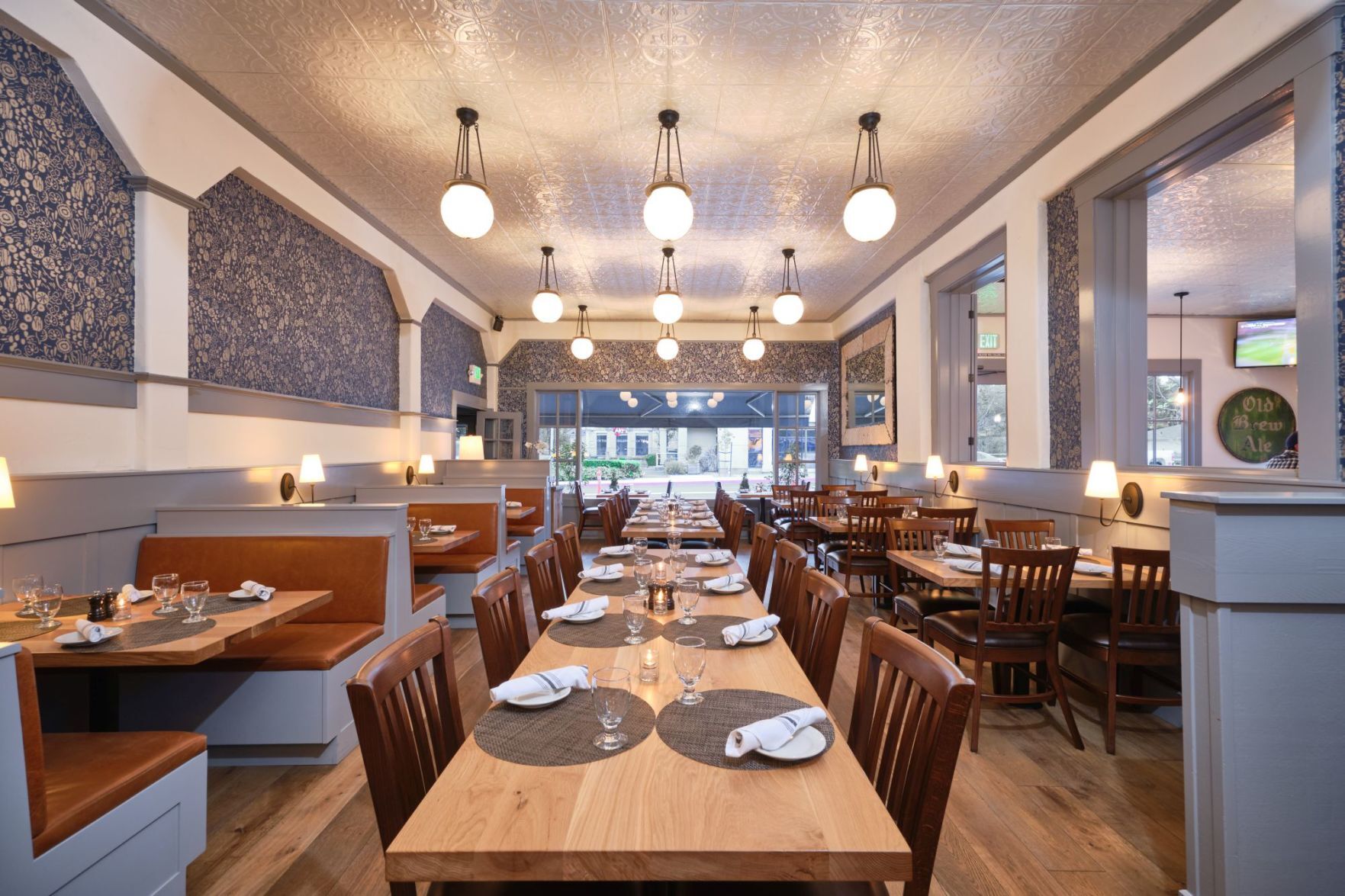 Calistoga Inn Restaurant and Brewery